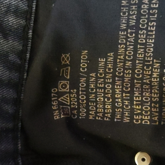 BDG Black Denim Distressed Scrunch Ankle Jeans Size 27 - Picture 11 of 11